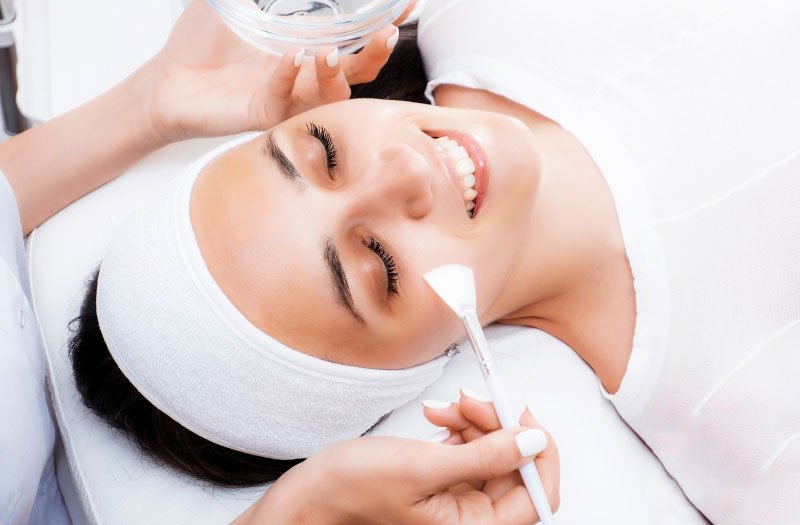 TCA CROSS - PEEL VI ĐIỂM: Tăng sinh collagen và làm đầy sẹo lõm hiệu quả