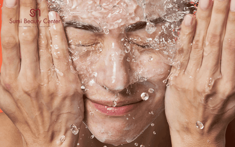 Nhiệt độ nước rửa mặt cũng rất quan trọng