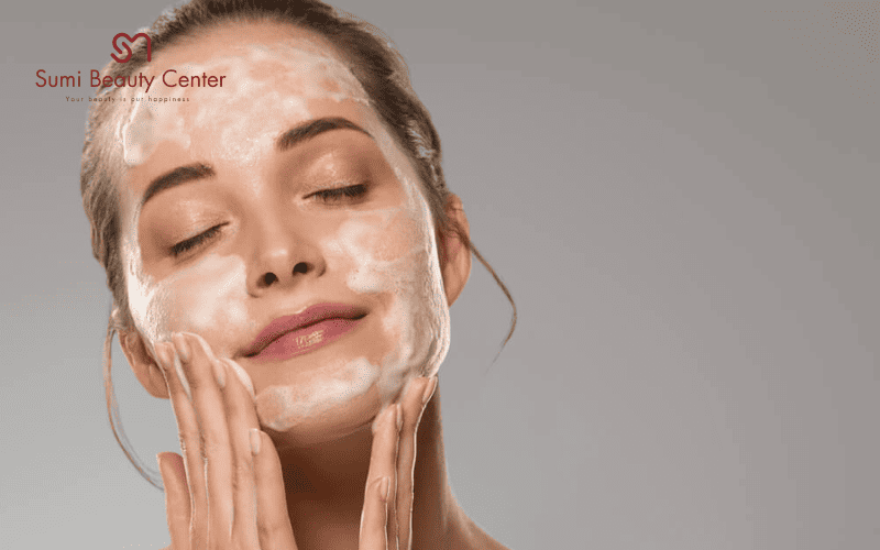 Vẫn cần dùng sữa rửa mặt vào mùa đông